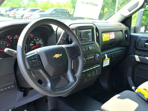 New 2025 Chevrolet Silverado 3500 W/T w/ WT Convenience Package AWD/4WD image 24