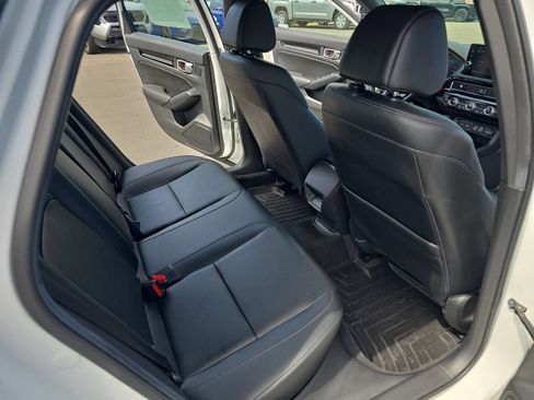 Used 2024 Honda Civic Sport Touring image 12