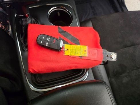 Used 2020 Dodge Durango GT RWD image 29