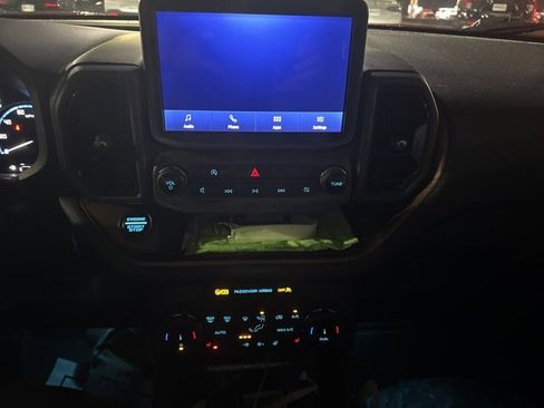 Used 2023 Ford Bronco Sport Outer Banks w/ Tech Package image 10