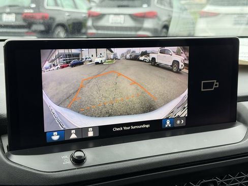 Used 2023 Honda Accord Sport image 4