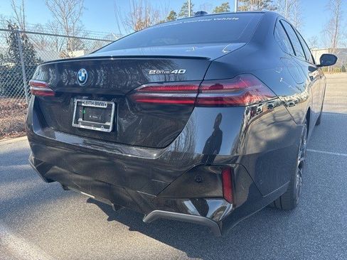 Certified 2025 BMW i5 eDrive40i w/ M Sport Package image 12