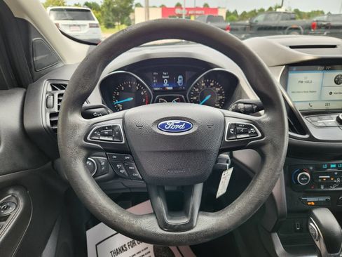 Used 2018 Ford Escape SE w/ SE Sync 3 Package AWD/4WD image 20