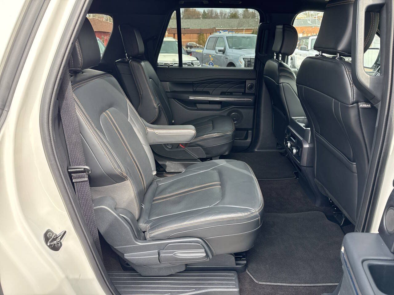 Used 2023 Ford Expedition Max Platinum AWD/4WD image 20