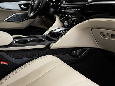 New 2026 Acura MDX SH-AWD image 28