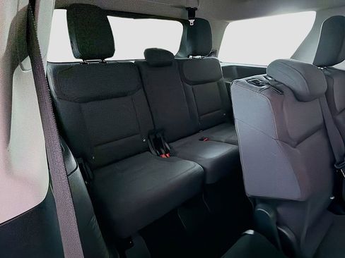 Used 2025 Ford Expedition Active AWD/4WD image 24