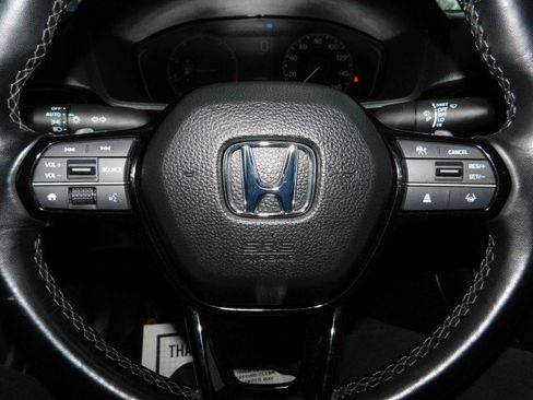 Used 2025 Honda Civic Sport image 30