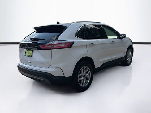 Certified 2023 Ford Edge SEL w/ Convenience Package AWD/4WD image 5