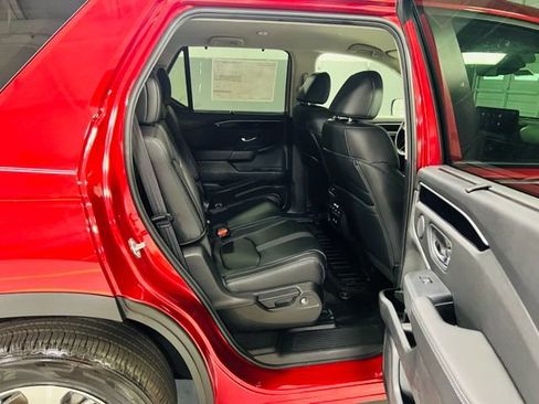 New 2026 Honda Pilot EX-L image 32
