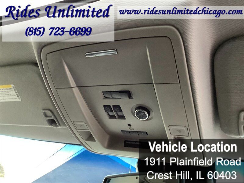Used 2015 Chevrolet Suburban LT w/ Luxury Package AWD/4WD image 40