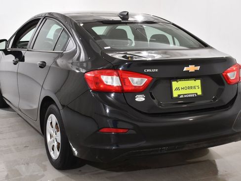 Used 2016 Chevrolet Cruze LS FWD image 14