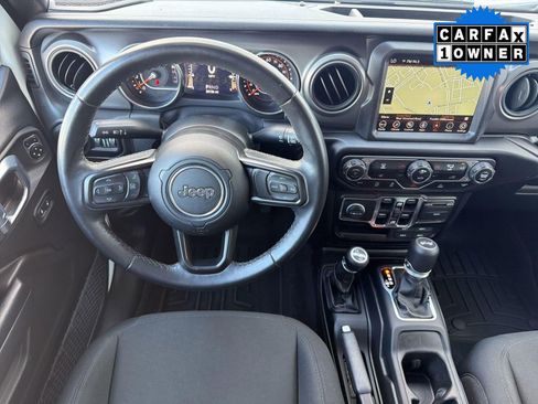 Used 2021 Jeep Wrangler Unlimited Sport image 26