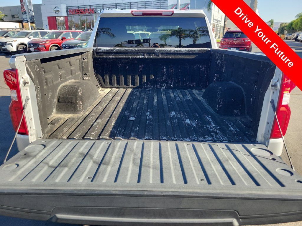Used 2021 Chevrolet Silverado 1500 RST RWD image 28