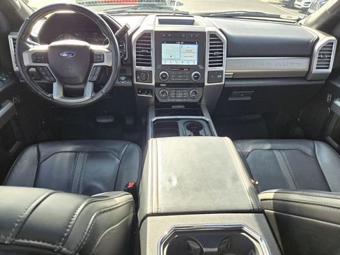 Used 2017 Ford F250 Platinum w/ Platinum Ultimate Package image 13