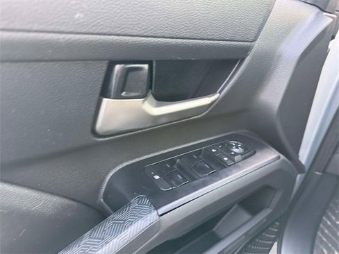 Used 2024 Toyota Tacoma TRD Off-Road image 13