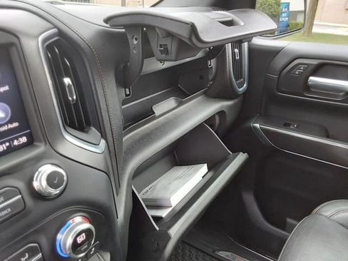 Used 2021 GMC Sierra 1500 AT4 w/ AT4 Premium Package AWD/4WD image 42