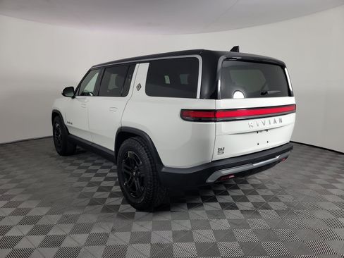 Used 2024 Rivian R1S Adventure AWD/4WD image 3