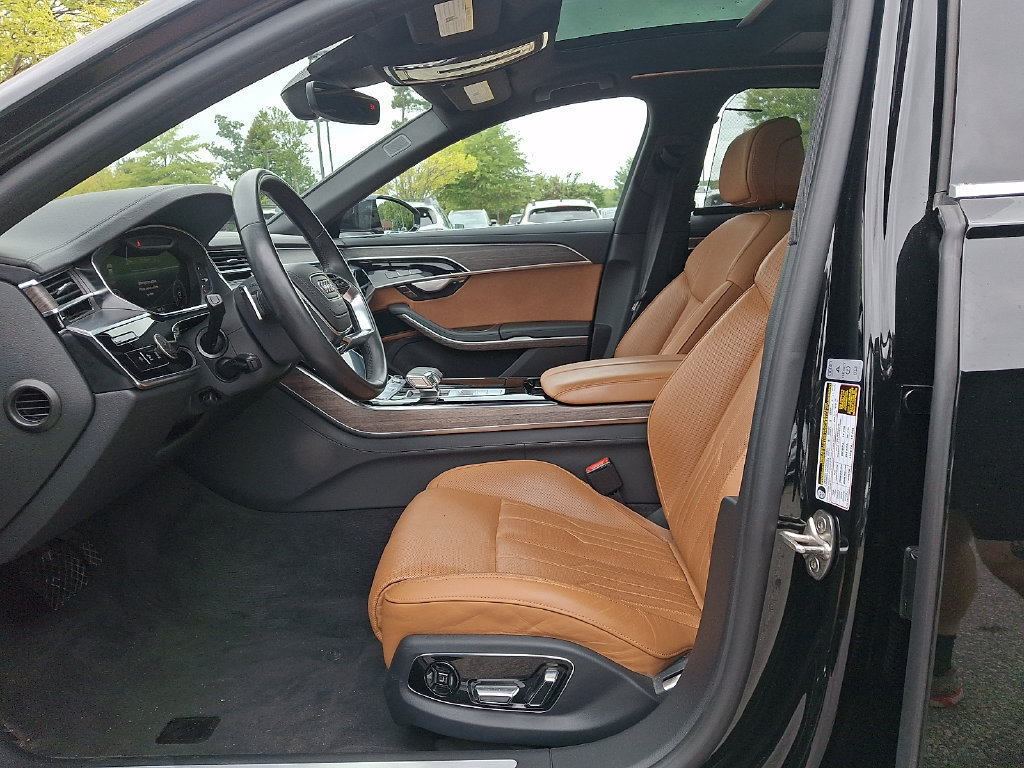 Used 2023 Audi A8 L 3.0T w/ Comfort Plus Package AWD/4WD image 13