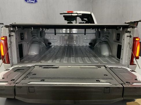 Used 2025 Ford F150 Lariat w/ Equipment Group 501A Mid image 25