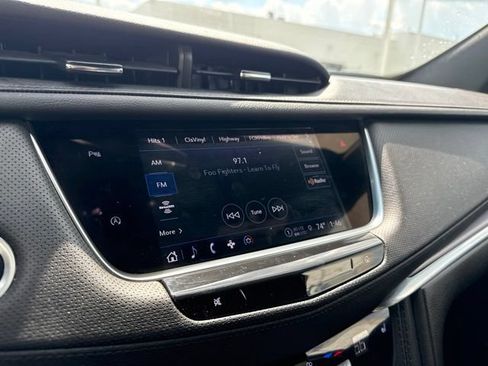 Used 2023 Cadillac XT5 Luxury AWD/4WD image 17