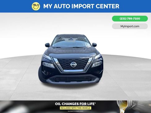 Used 2021 Nissan Rogue SV AWD/4WD image 2