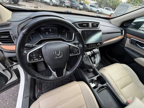 Used 2019 Honda CR-V Touring image 16