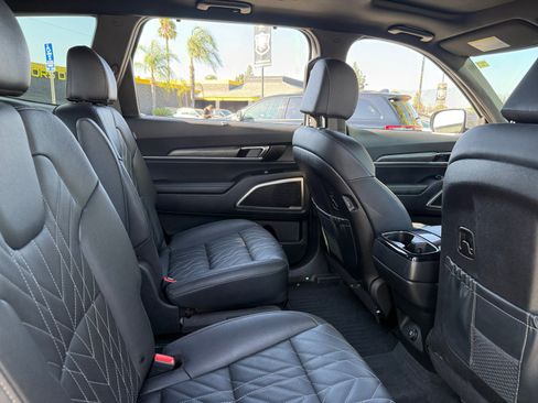 Used 2024 Kia Telluride EX X-Line image 19