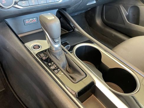 Used 2024 Nissan Altima 2.5 SV image 40