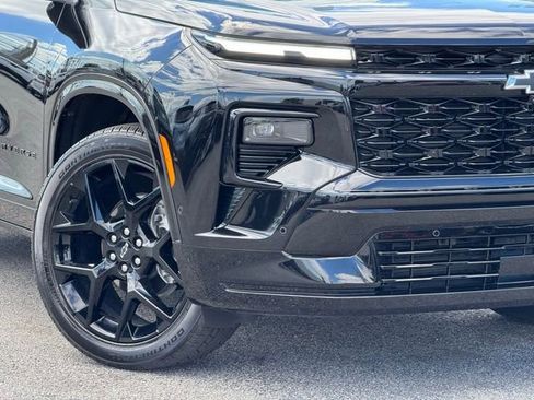 Used 2024 Chevrolet Traverse RS w/ LPO, Floor Liner Package image 12