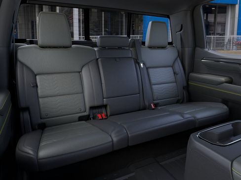 New 2026 Chevrolet Silverado 1500 ZR2 AWD/4WD image 17