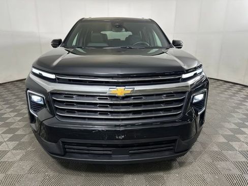 Used 2024 Chevrolet Traverse LT w/ Trailering Package image 8