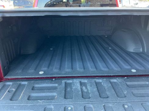 Used 2018 Ford F150 Platinum w/ Equipment Group 701A Luxury image 6