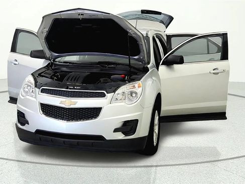 Used 2015 Chevrolet Equinox LS FWD image 8