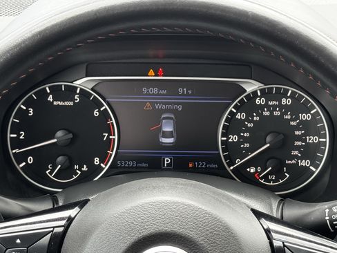 Used 2024 Nissan Altima 2.5 SR FWD image 16