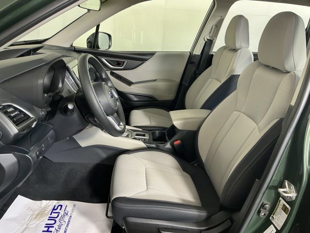 Used 2022 Subaru Forester AWD/4WD image 15