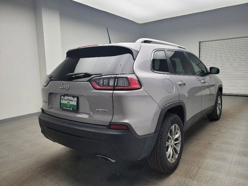 Used 2019 Jeep Cherokee Latitude Plus image 9
