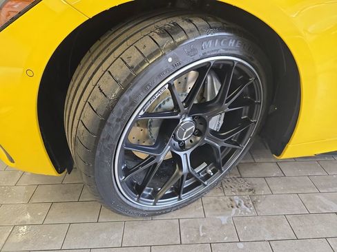 New 2026 Mercedes-Benz CLE 53 AMG 4MATIC Coupe image 35