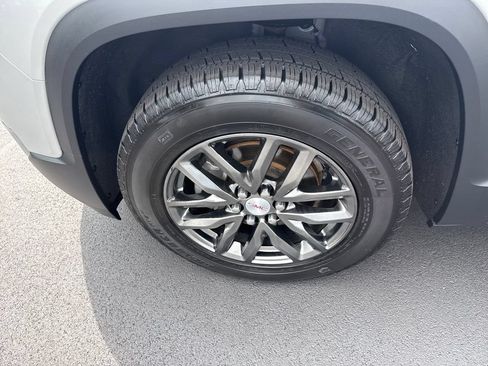 Used 2017 GMC Acadia SLT FWD image 30