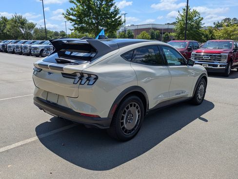 Certified 2025 Ford Mustang Mach-E GT AWD/4WD image 4
