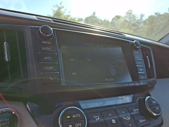 Certified 2018 Toyota RAV4 Limited AWD/4WD image 20