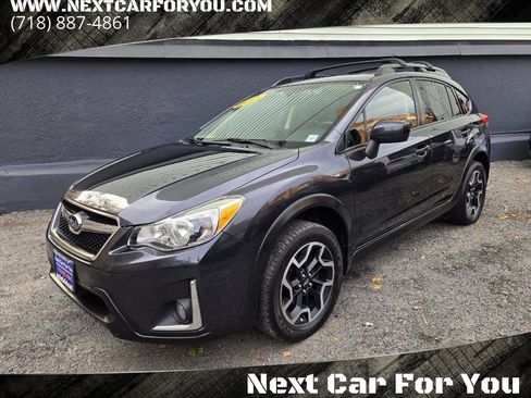Used 2017 Subaru Crosstrek 2.0i Premium image 1