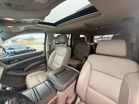 Used 2019 Chevrolet Tahoe Premier image 12
