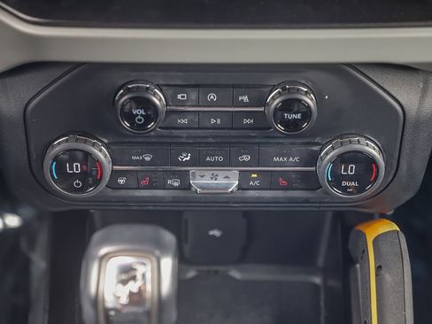 Used 2021 Ford Bronco Badlands AWD/4WD image 17