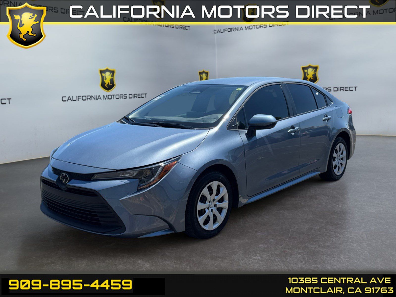 Used 2026 Toyota Corolla LE w/ Carpet Mat Package (TMS) FWD image 1