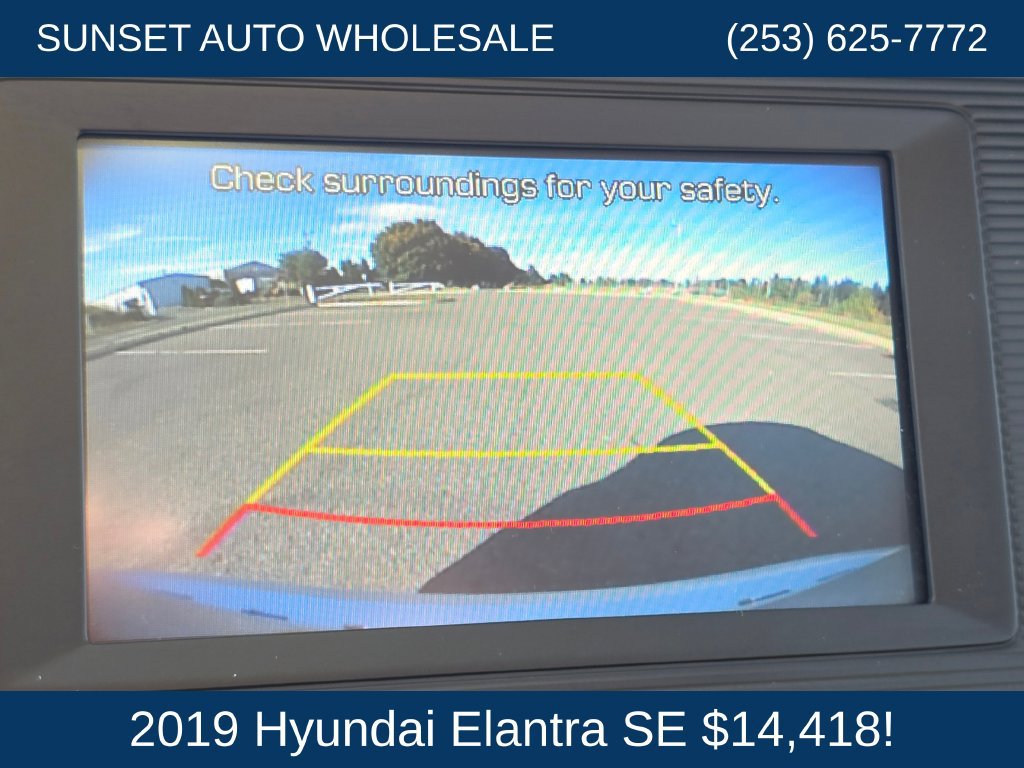 Used 2019 Hyundai Elantra SE FWD image 30