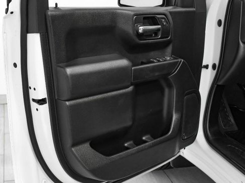 Used 2019 Chevrolet Silverado 1500 Custom w/ Custom Value Package image 38