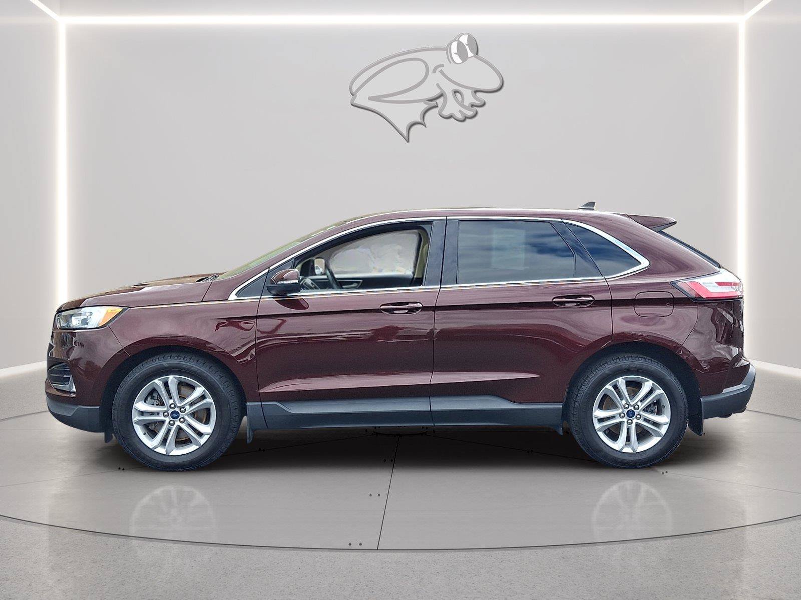 Used 2020 Ford Edge SEL w/ Convenience Package AWD/4WD image 2