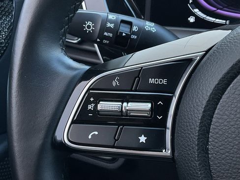 Used 2025 Kia Seltos S image 23