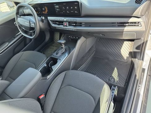 New 2026 Kia K4 FWD image 14
