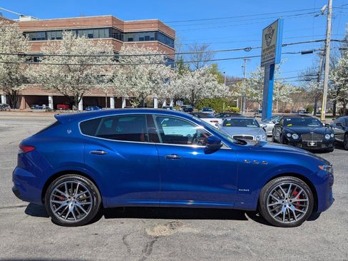 Used 2021 Maserati Levante S GranSport AWD/4WD image 6